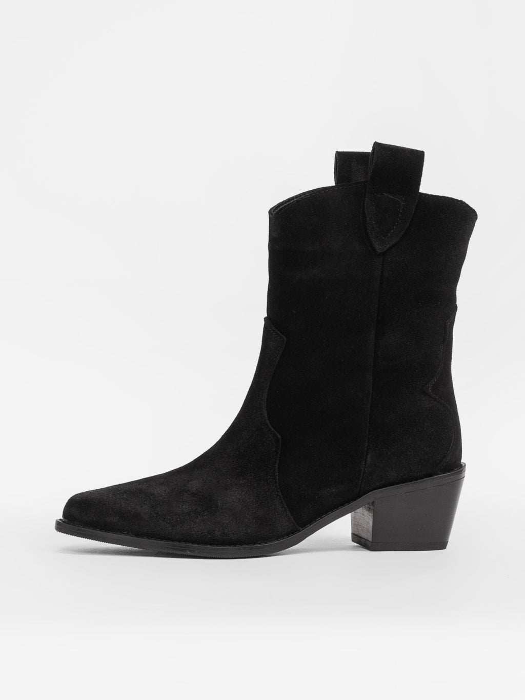 Women's leather boots