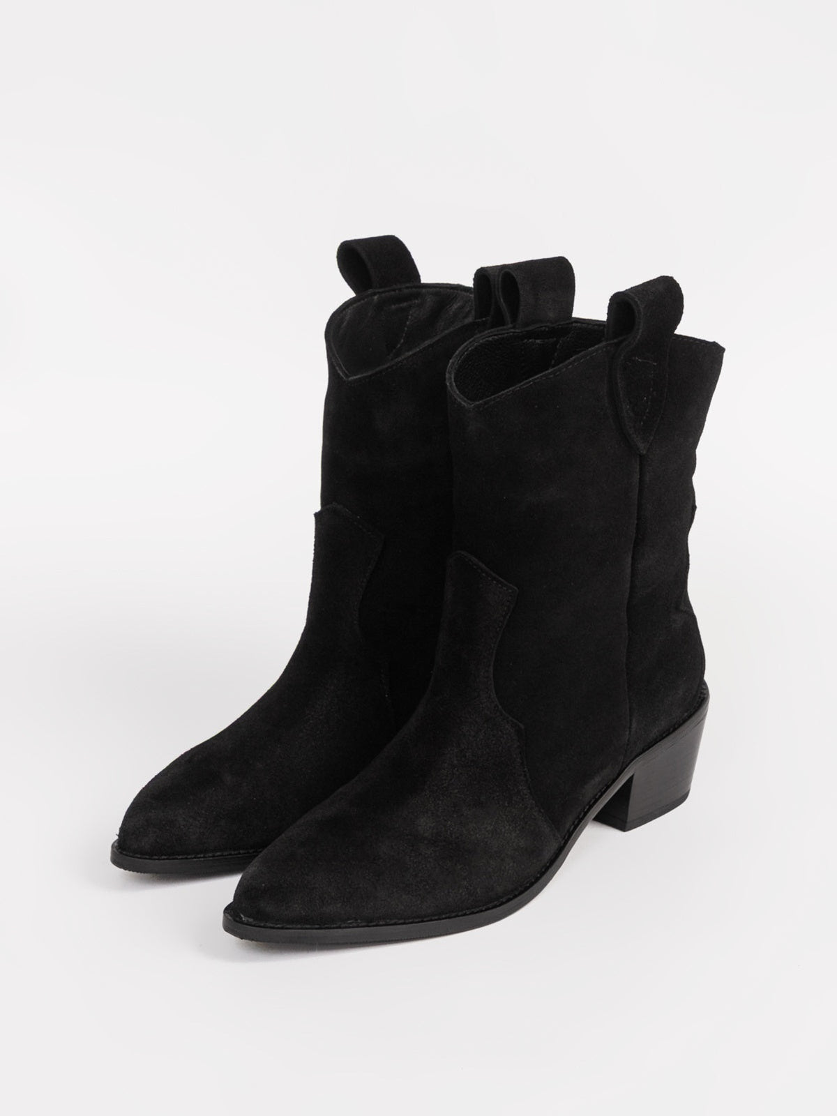 Women's leather boots